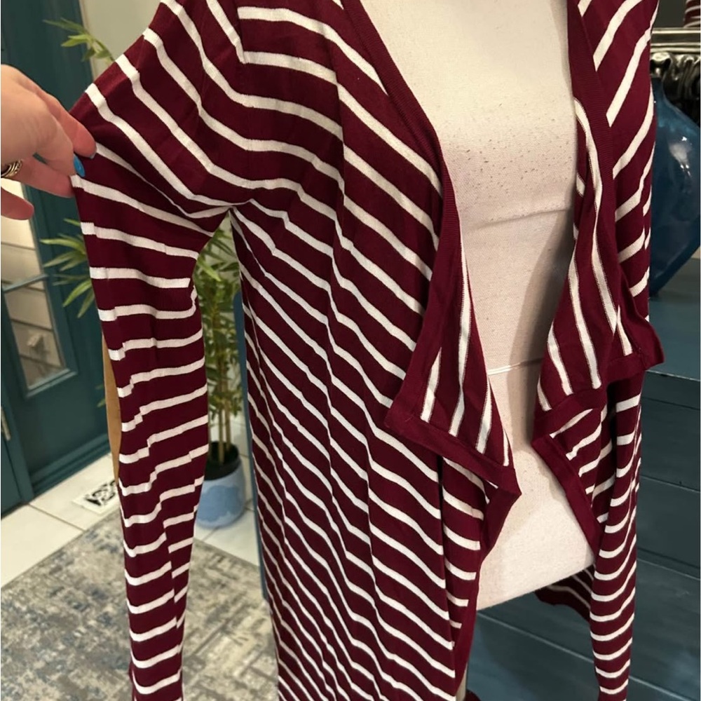 Market Spruce Open Sweater Burgundy/off White Stripe Brown Elbow Patch Med